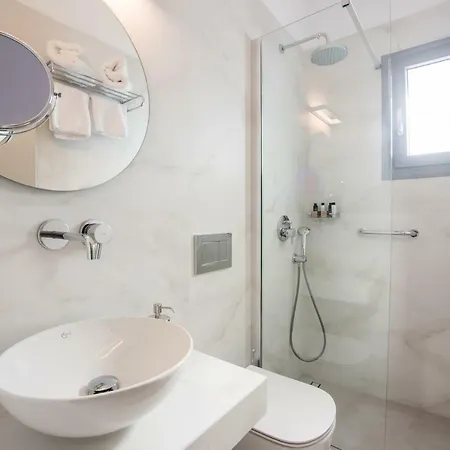 Nautilus Apartments-suites Aparthotel