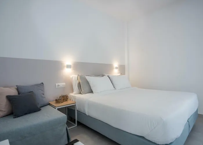 Nautilus Apartments-suites Lägenhetshotell Páros