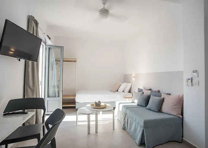 Nautilus Apartments-suites Parikia (Paros)